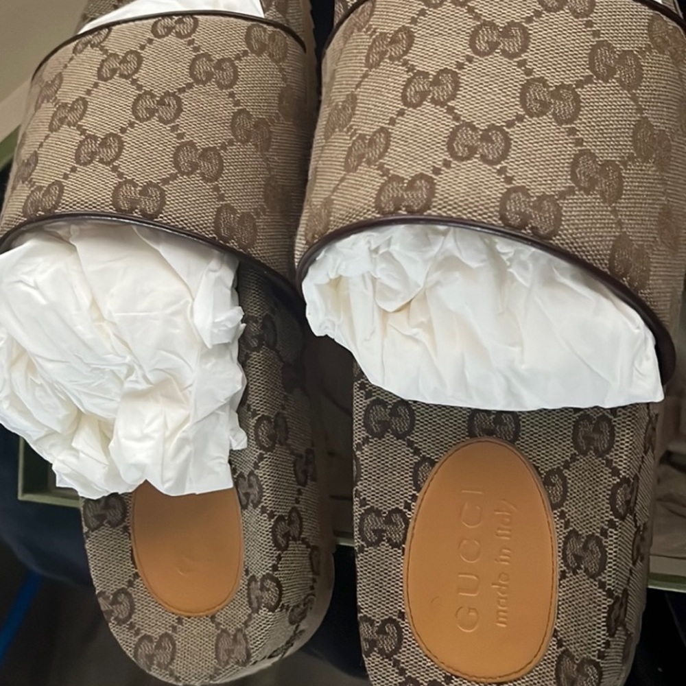 COPY - Men’s/(women size us 8)unisex Gucci canvas slides - Picture 3 of 3
